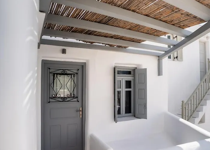 Bonis Windmill Mykonos - By Hospirit *